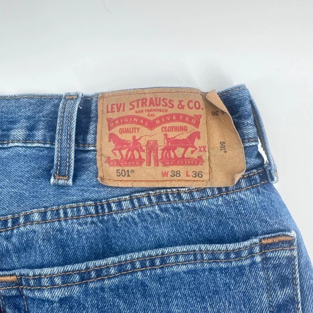 Levi's 501 Original Jeans Mens 38x36 (Fits 36x34) Blue Button Fly Straight Denim